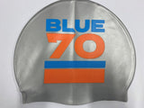 SILICONE SWIM CAP SILVER LOGO BLUE70